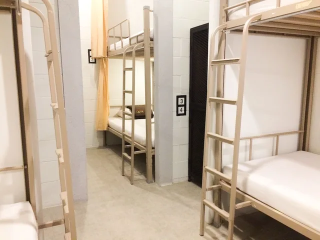 غرفة بسرير بطابقين وسرير فردي، The Packer Lodge - Hostel 2/2
