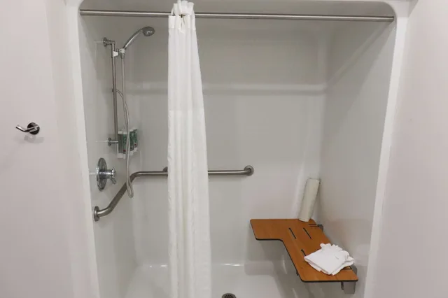 Standard, 2 Queen Beds, Sofa, Accessible, Best Western Heritage Inn & Suites 2/2