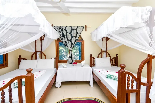 Family, Bungalow, 2 Double and Twin Beds, Sea View، Ifa Beach Resort 1/2