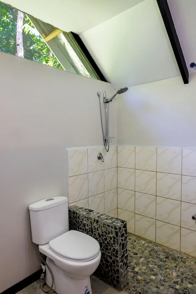 1 Bedroom, Garden, Bure, Twin Beds, Mango Bay Resort 6/7