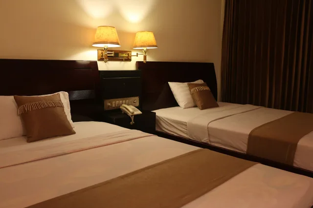 Deluxe, Twin Beds, You Eng Hotel 5/8