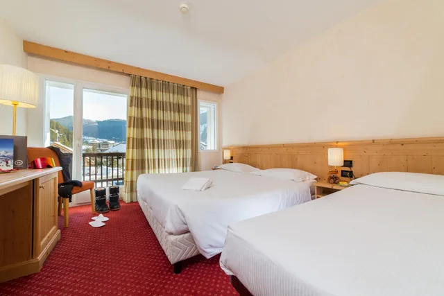 غرفة قياسية ثلاثية، Th Corvara Greif Hotel 4/10