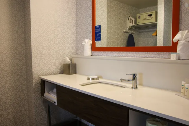 استوديو بسرير كينج، Hampton Inn and Suites Olean 2/4