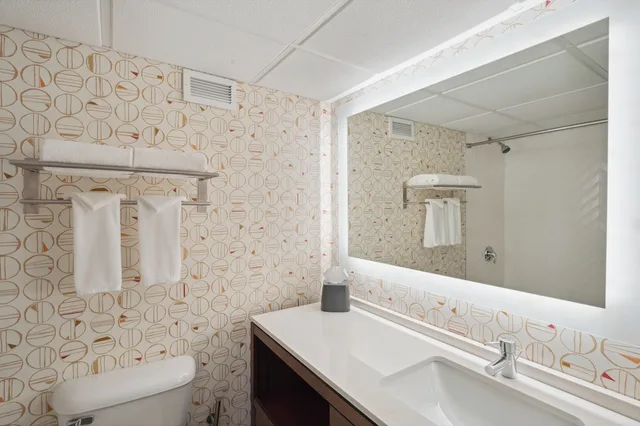غرفة قياسية بسرير فردي، Holiday Inn Portsmouth 3/3