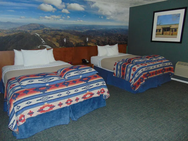 غرفة قياسية بسريرين كوين، Bryce Canyon Resort 1/2