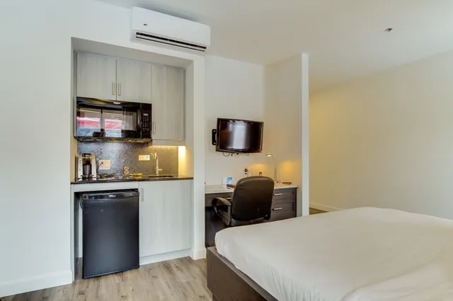 غرفة كلاسيكية بسرير مزدوج، HOTEL PORT-ROYAL 2/6