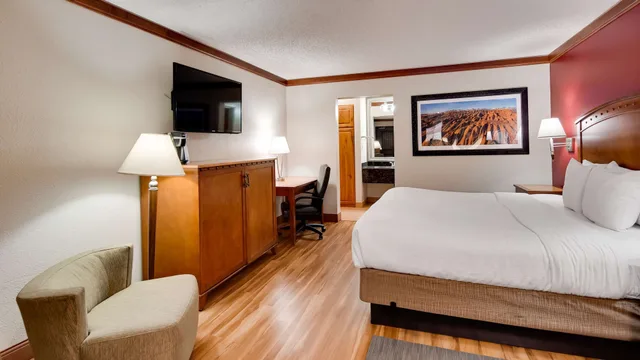 غرفة قياسية بسرير كينج، Best Western Plus Greenwell Inn 9/10