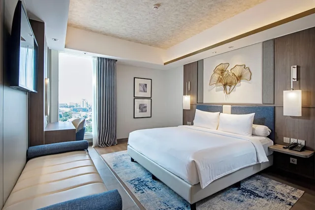 غرفة بريميوم بسرير مزدوج، Harris Hotel & Convention Gubeng 1/8