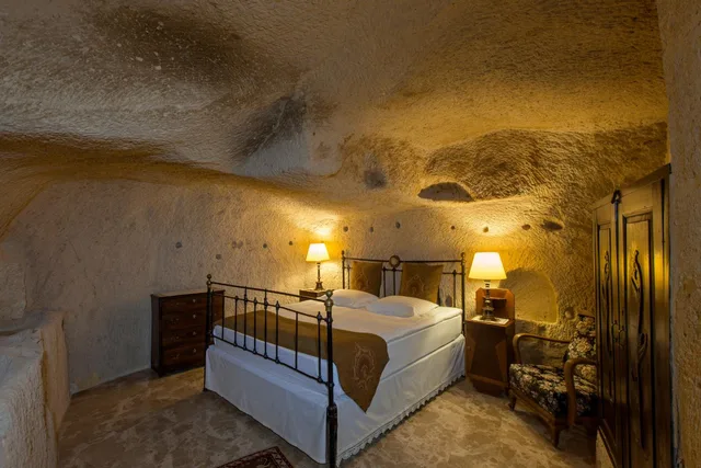 Cave, Classic، Yunak Evleri 6/10
