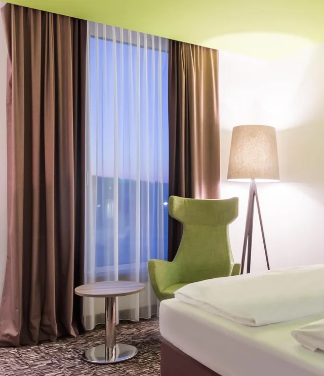 غرفة قياسية بسرير كينج، Park Inn By Radisson Neumarkt 3/5
