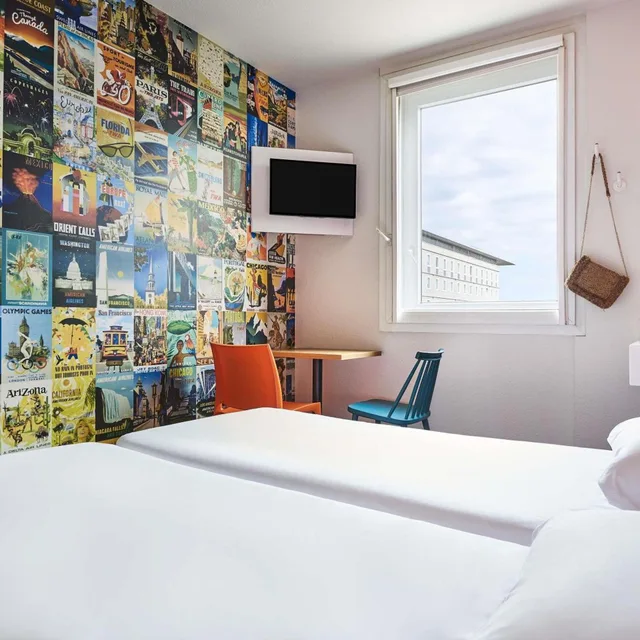 Car, Twin Beds, Shared Bathroom، hotelF1 Roissy CDG 6/10