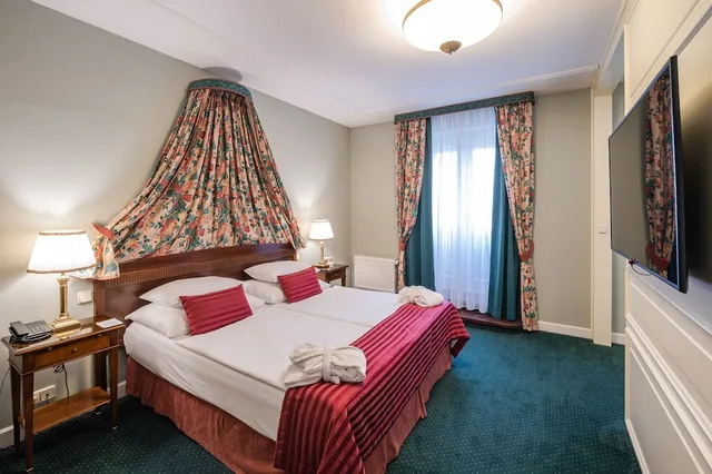 غرفة ديلوكس بسريرين منفصلين مع أريكة، Hotel Liberty Prague 3/7