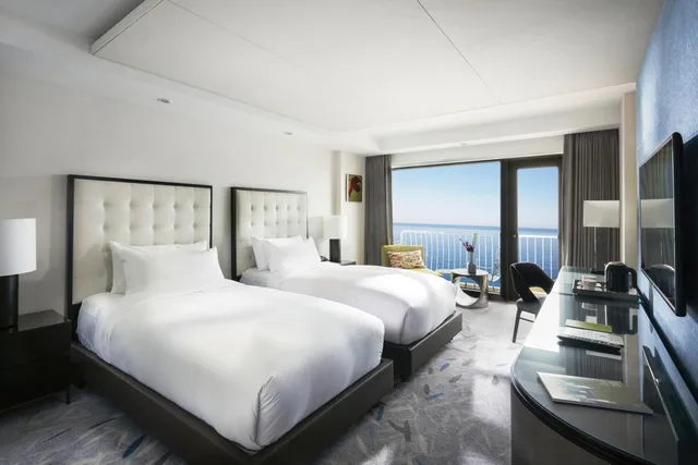 غرفة ديلوكس بسريرين منفصلين بإطلالة على البحر بشرفة في المبنى الرئيسي، Paradise Hotel Busan 1/1