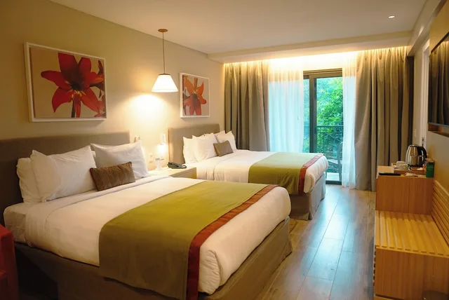 Master, Economy, 2 Queen Beds، Iguazu Jungle Lodge 1/4