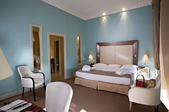 جناح جونيور بسرير مزدوج أو سريرين منفصلين بإطلالة على البحر، Westminster Hotel and Spa Nice 10/10