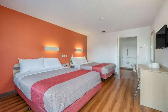غرفة ديلوكس بسريرين كوين، Motel6 Fairfield, CA - North 3/7