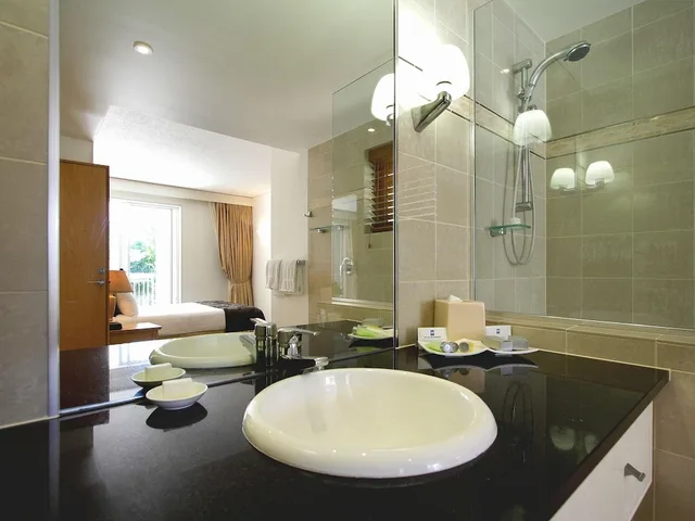1 Bedroom, Apartment, Queen Bed, Garden or Pool View, Garden View, Garden Area، The Sebel Noosa 2/2