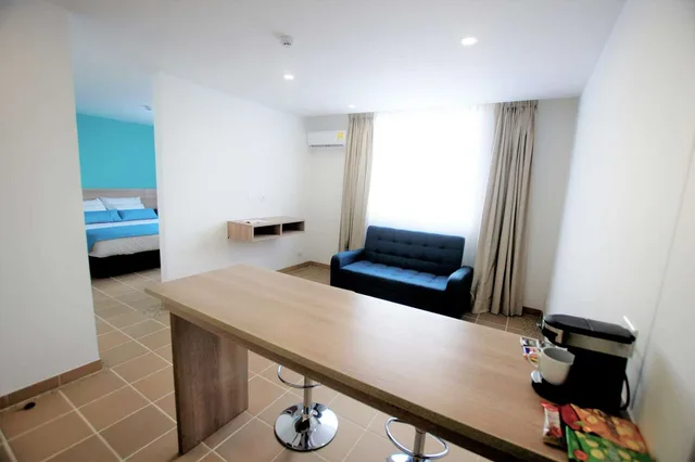 جناح بسرير كوين مع أريكة، Best Western Puerto Gaitan Hotel 2/4