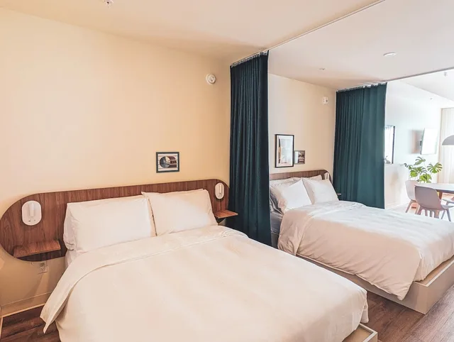 جناح استوديو كومفورت بسريرين كوين، Terminus Hotel 2/3