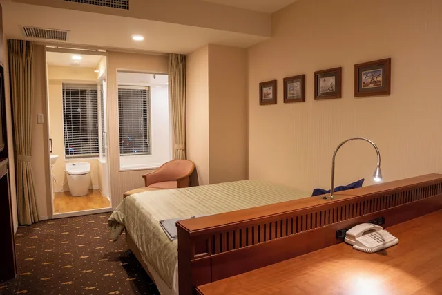 غرفة بزنس بسرير مزدوج بإطلالة بحوض استحمام، Hotel Boston Plaza Kusatsu 5/8
