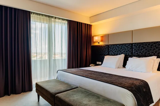 جناح بسرير مزدوج، Axis Porto Business & Spa Hotel 2/8