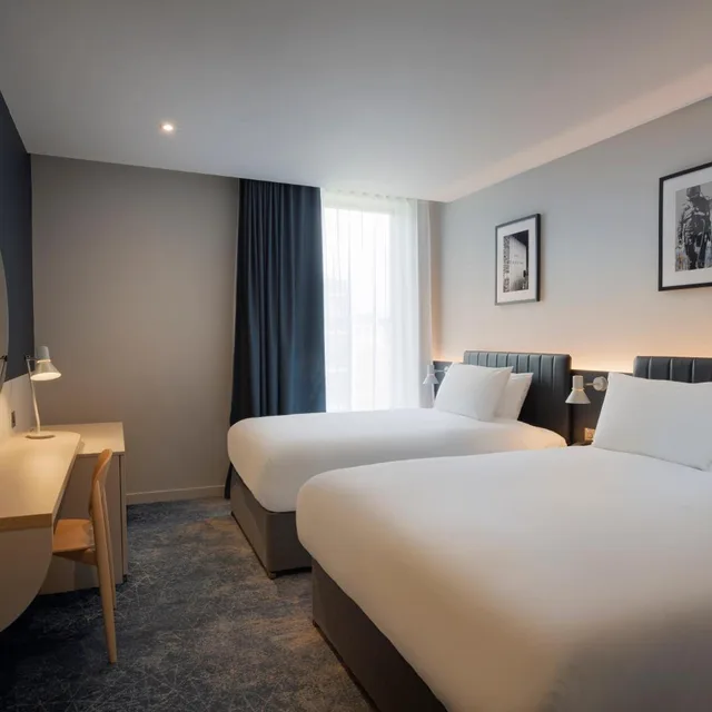 غرفة سوبيريور بسرير مزدوج أو سريرين منفصلين، Leonardo Hotel Bristol City 3/6