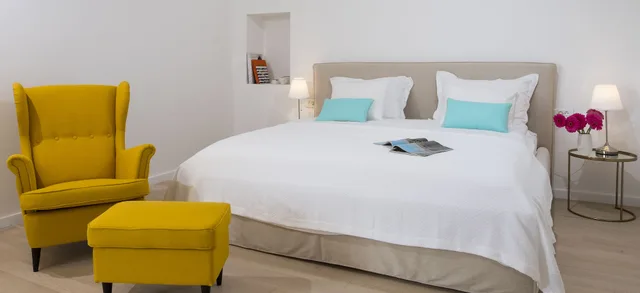 شقة فاخرة بسريرين كينج بإطلالة على البحر بشرفة بغرفتي نوم، Villa Casa Bianca 2/5