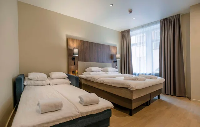 غرفة عائلية بسرير كينج مع أريكة، Best Western Hotel Karlaplan 1/4