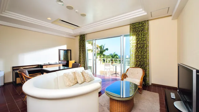 غرفة بريميوم ديلوكس بسريرين منفصلين بإطلالة على البحر، Okinawa Kariyushi Resort Exes Ishigaki 1/2