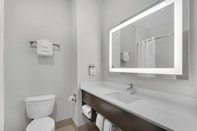 Standard, Single Bed, Holiday Inn Express Hotel Suites Destin E Commons Mall Area 8/10