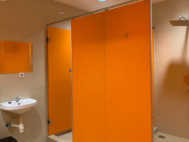 سكن مشترك للرجال، Madina Inn by ZUZU 1/1