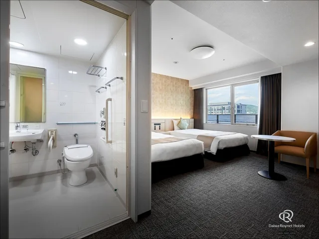 Universal, Twin Beds, with Extra Bed، Daiwa Roynet Hotel Kyoto Hachijoguchi 4/4