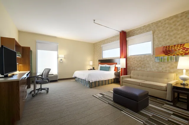 استوديو بسرير كينج مع أريكة لذوي الإعاقة، Home2 Suites by Hilton Memphis - Southaven, MS 3/5