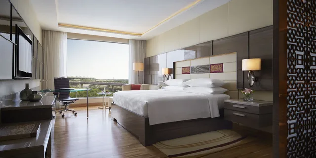 جناح بريميوم بسرير كينج بإطلالة على المدينة، Jw Marriott Hotel Mumbai Sahar 4/10