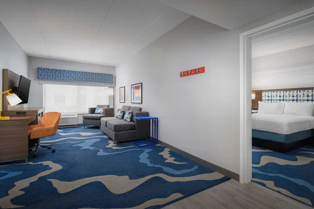 جناح بسرير كوين بغرفة نوم واحدة، Hampton Inn and Suites Naples South FL 1/2