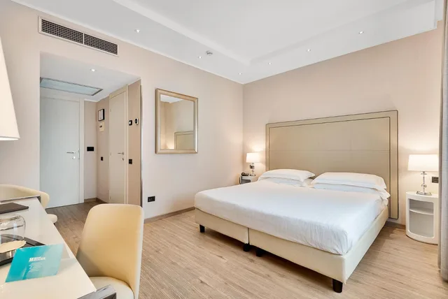 غرفة سوبيريور بسرير مزدوج، Hotel Excelsior 2/7