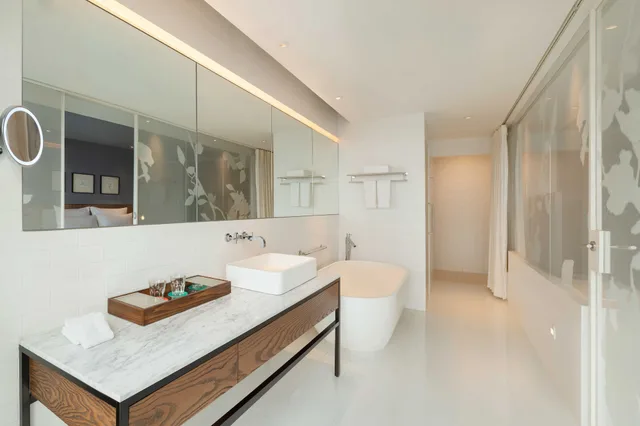 غرفة كلاسيكية بسريرين مزدوجين بإطلالة على المدينة، Le Meridien Zhengzhou 8/9