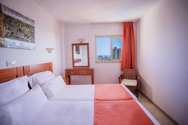 1 Bedroom, Apartment, Balcony or Terrace، Servatur Caribe 1/1