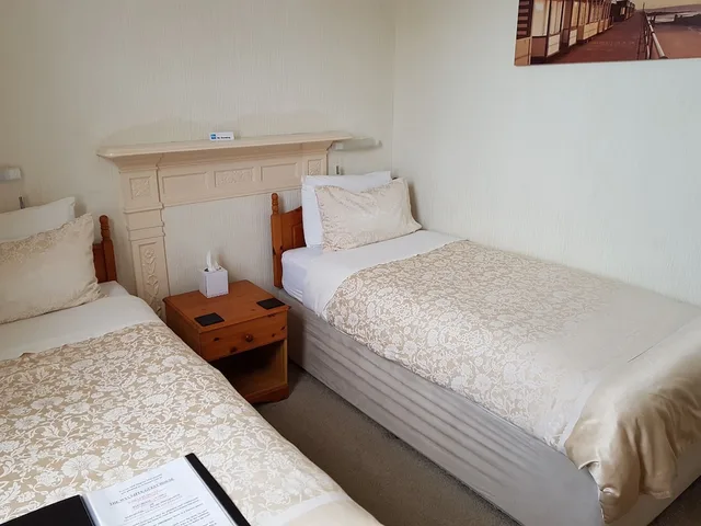 غرفة بسريرين منفصلين، The Wycliffe Guest House 1/5