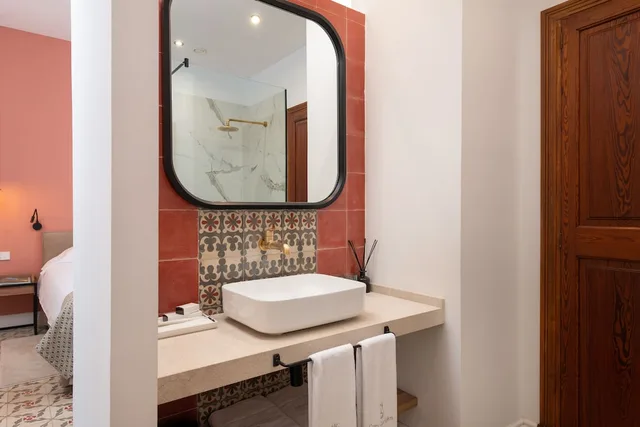 غرفة حصرية بسرير كينج بشرفة، Hotel Can Quetglas 9/10