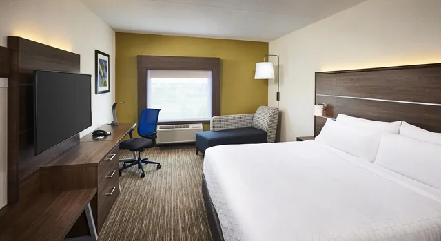 غرفة بسرير كينج، Holiday Inn Express And Suites Brantford 2/5
