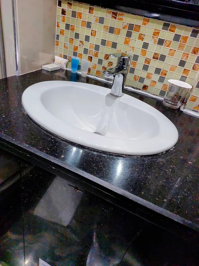 غرفة بريميوم بسرير كينج، GOLDEN TULIP PORT HARCOURT 5/5