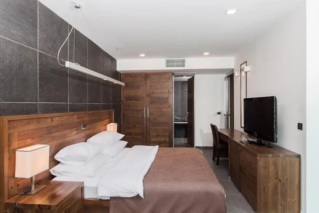 2 Bedrooms, Superior, Penthouse Suite, King Bed، Avala Resort and Villas 2/4