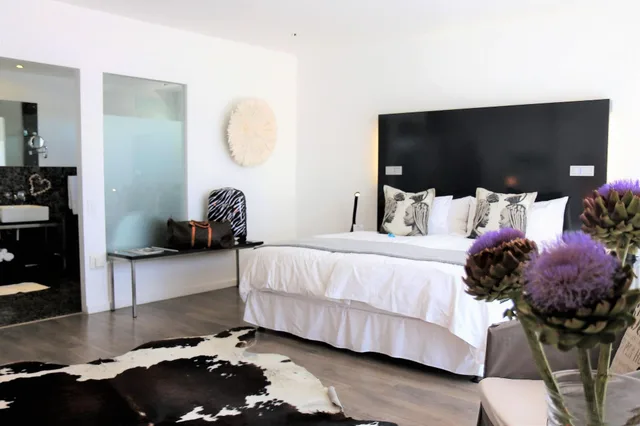 Art, Deluxe, Double Bed, Sea View, Xl، Dysart Boutique Hotel 3/4