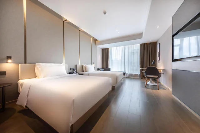 غرفة سوبيريور بسريرين منفصلين، Atour Hotel (Zhongshan North Railway Station, V - PARK plaza) 1/1