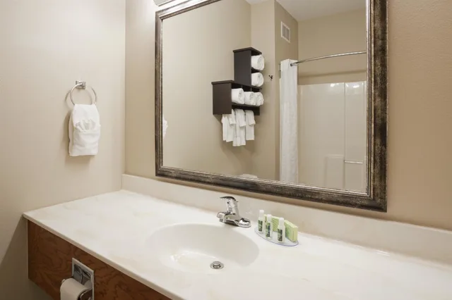 جناح بسرير كوين بغرفة نوم واحدة، Grandstay Residential Suites Rapid City 7/7