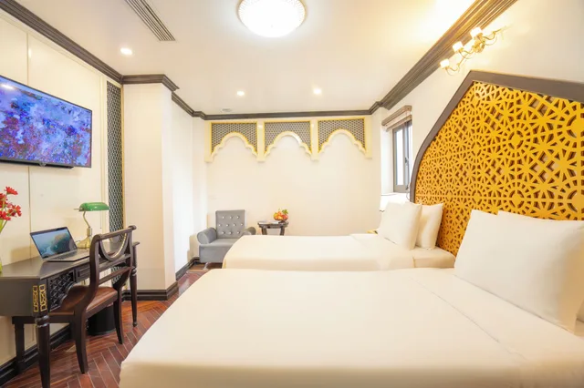 Room, Double Bed, City View, King Palace Hotel & Spa 1/6