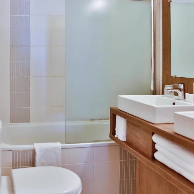 غرفة عائلية مفردة، Hotel Le Seize 8/8