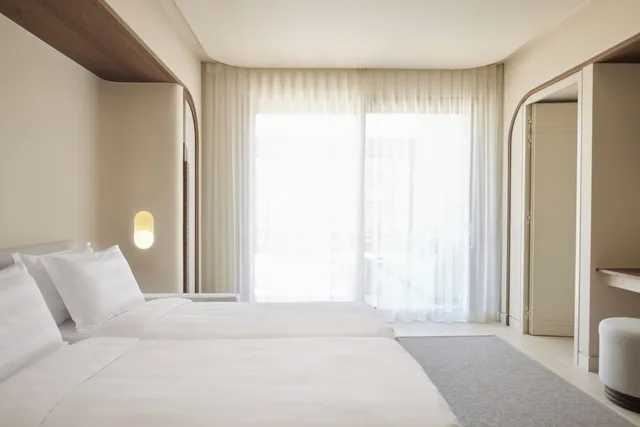 1 Bedroom, Collection, Suite, King Bed, Sea View, Sofa، Daios Cove 2/9