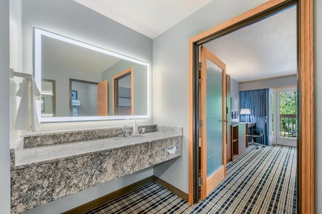 جناح بسريرين كوين، Americinn By Wyndham Baudette 7/8